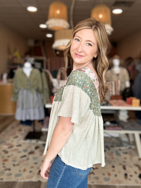 Elizabeth Top-Easel-R3vel Threads, Women's Fashion Boutique, Located in Hudsonville, Michigan