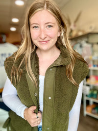 Brynn Sherpa Vest-Zenana-R3vel Threads, Women's Fashion Boutique, Located in Hudsonville, Michigan