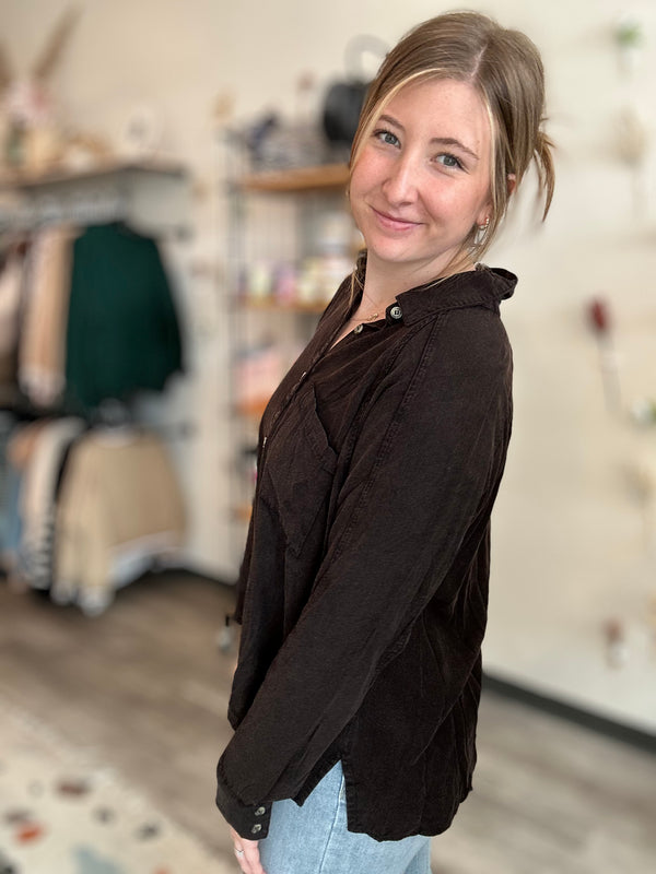 Kaeli Button Up-Hem & Thread-R3vel Threads, Women's Fashion Boutique, Located in Hudsonville, Michigan