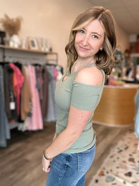 Leah Top-Doe & Rae-R3vel Threads, Women's Fashion Boutique, Located in Hudsonville, Michigan